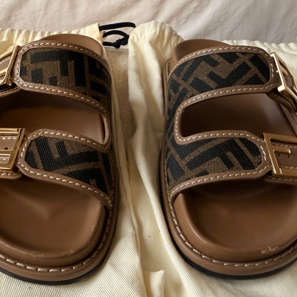 Brown FF fabric Slides - Picture 4 of 11